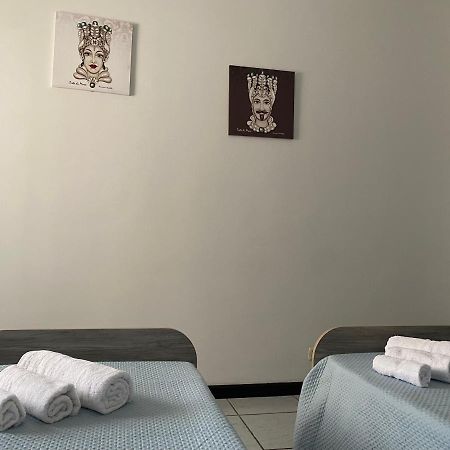 Apartamento Il Girasole Catania Exterior foto