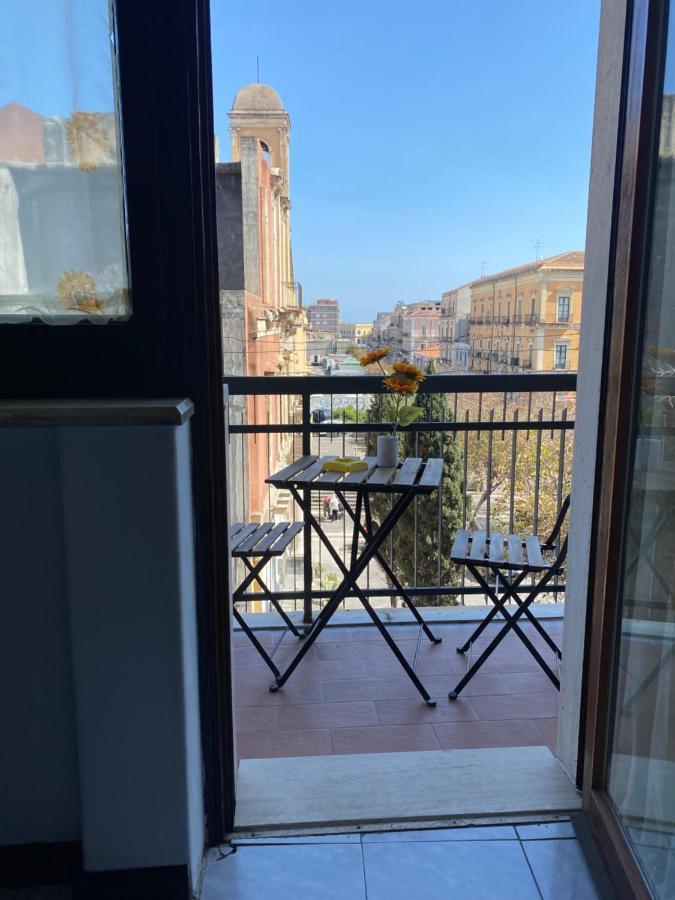 Apartamento Il Girasole Catania Exterior foto