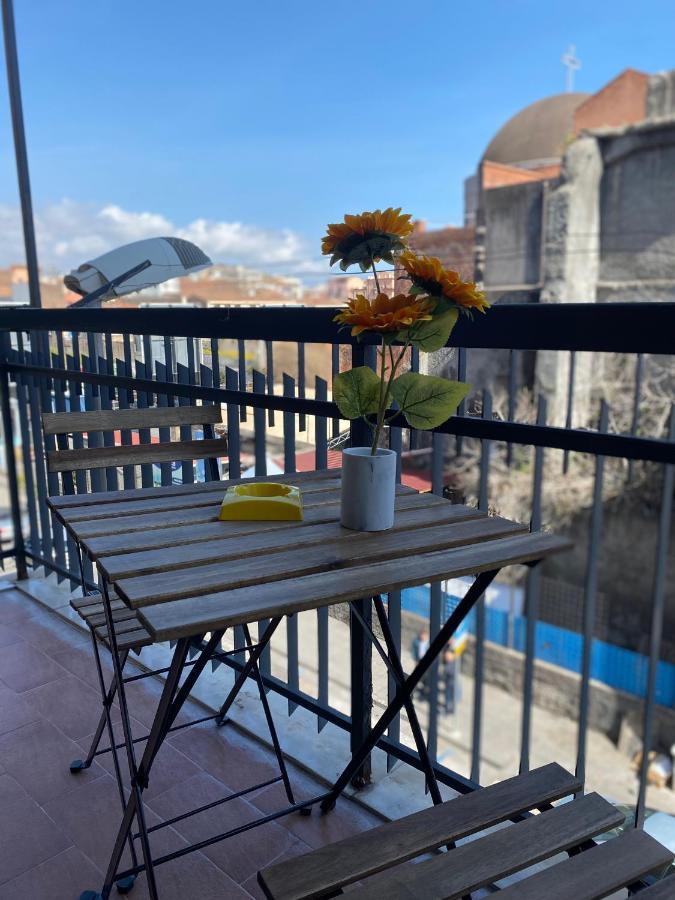 Apartamento Il Girasole Catania Exterior foto